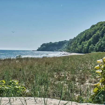 Nah Am Meer, Ruhige Lage, Gratis Nutzung Vom Ahoi Erlebnisbad Und Sauna In Sellin - Haus Inselblick 01 *